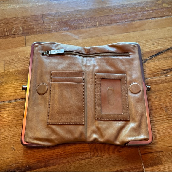 Elegant Tan Leather Clutch - Picture 3 of 4